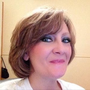 Meet your Posher, Frances